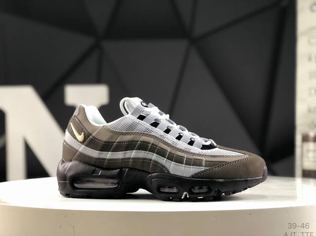 耐克 Nk Air Max 95 复古减震气垫跑鞋 经典重温 外单专供大厂出品 品质稳定 一百余色 终端操作 鞋款设计灵感源于人体构造 中底设计基于人体的脊柱构