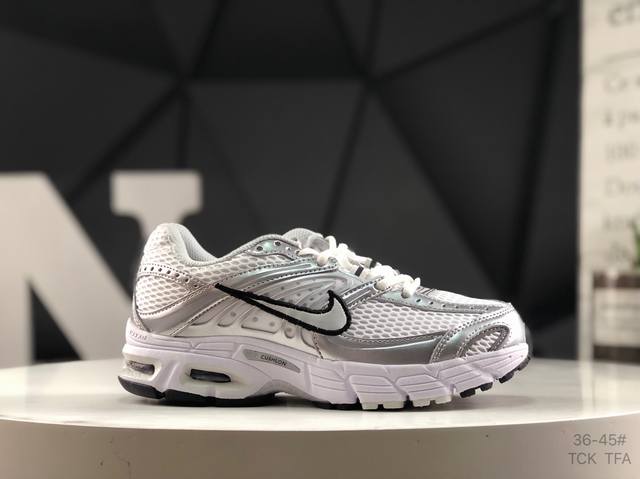 耐克 Nike Air Max Moto 2K 舒适百搭防滑耐磨 低帮跑步鞋 舒适有型适合日常穿着该鞋款延续千禧年经典设计搭载泡绵中底厚实而轻盈匠心细节巧搭立体