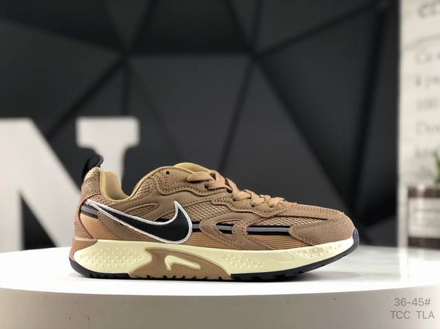 公司级带半码 耐克 Nike Jam 系列舒适时尚防滑耐磨低帮生活休闲鞋 采用鞋面合成皮革与网眼布设计 以便于运动员在霹雳舞运动中的保护和耐穿 中底设计细节采用