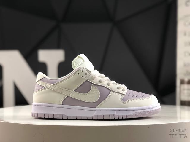 耐克 Nike Dunk Low 花卉浮雕 此款以简约大方的造型设计，给人以随性休闲的时尚格调，穿着舒适轻便，运动灵活自如，满足日常个性穿搭。 货号: Ih06