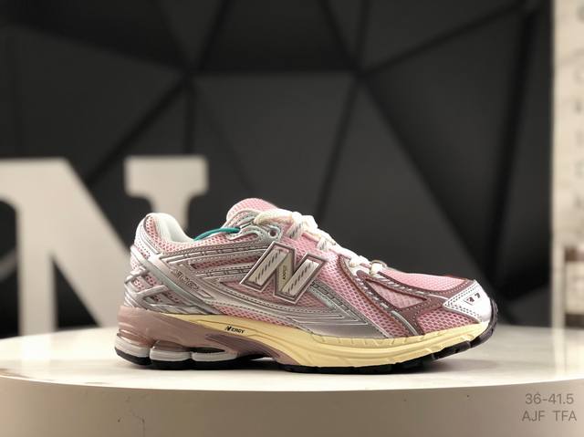 New Balance U1906系列 复古单品宝藏老爹鞋款 公司级 复古元素叠加 质感超级棒 楦版型材料细节做工精细 作为Nb最经典的档案鞋型之一 与 2一样