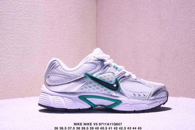 Nike耐克W Nike V5 Rnr透气轻便运动休闲运动鞋 Xm0712Q657