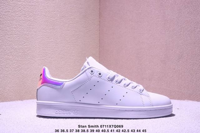 阿迪达斯Ad Originals Stan Smith 史密斯 全黑 复古时尚舒适运动休闲板鞋 原楦原纸板开发 全鞋头层皮料打造 区别市面普通真标版本 鞋身侧面