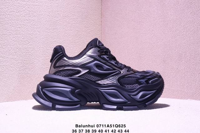采用皮革拼接透气网布贴合材质鞋面，轻盈发泡橡胶鞋底Balunhui Fashion Sneaker系列低帮复古老爹风系带百搭休闲运动慢跑鞋 类型：男女鞋 码数：