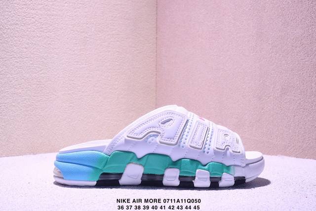 Nike Air More Uptempo Slide皮蓬拖鞋 Fb7815- 以流行于街头的涂鸦文化为设计灵感，整体的设计风格夸张而充满魅力，厚实而充满质感的