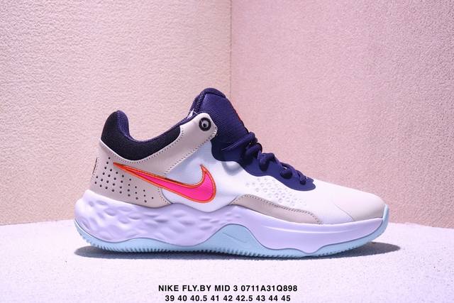 公司级Nike Fly.By Mid 3男户外运动缓震耐磨耐磨篮球鞋 前掌Zoom Air气垫+全掌Phylon泡棉组合，适合爆发型后卫，但后掌缓震极限较低 人
