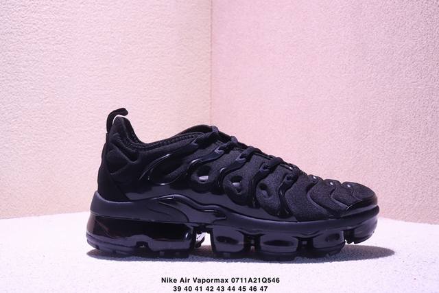耐克Nike Air Vapormax Plustm蒸汽大气垫百搭休闲运动慢跑鞋 924453 018 码数：39 40 41 42 43 44 45 46 4