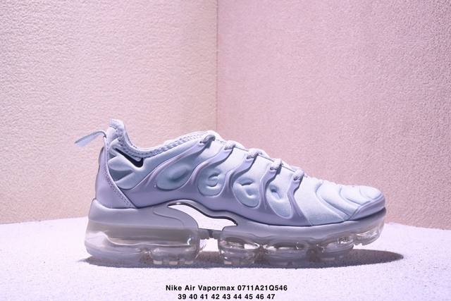 耐克Nike Air Vapormax Plustm蒸汽大气垫百搭休闲运动慢跑鞋 924453 018 码数：39 40 41 42 43 44 45 46 4