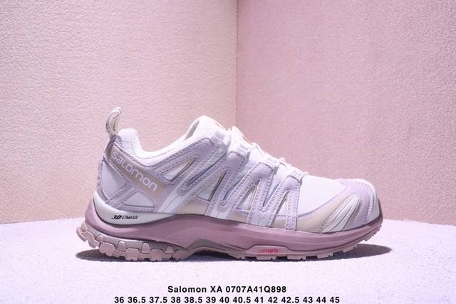 公司级Salomon Xa Pro 3D萨洛蒙户外越野跑鞋 鞋面采用Sensifit贴合技术 全方位贴合包裹脚型 鞋跟部鞋底牵引设计 提供强大的抓地性能 更适应