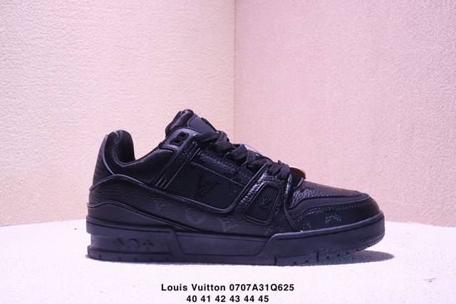真标Louis Vuitton Trainer Sneaker Low 全新 Lv 路易威登 休闲运动文化百搭板鞋 尺码:40-45 Xm0707Q625