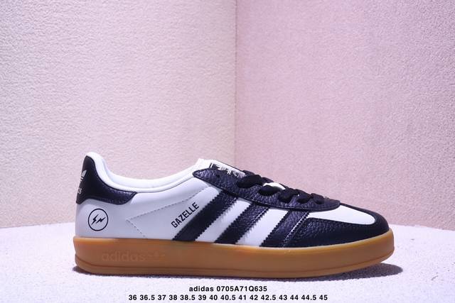 Adidas 德训鞋 “闪电联名-黑灰”高端定制 大厂纯原品质出货 超高清洁度 细节完美 舒适百搭 低帮休闲板鞋 男女同款 货号：Sc9207-722 码数：3