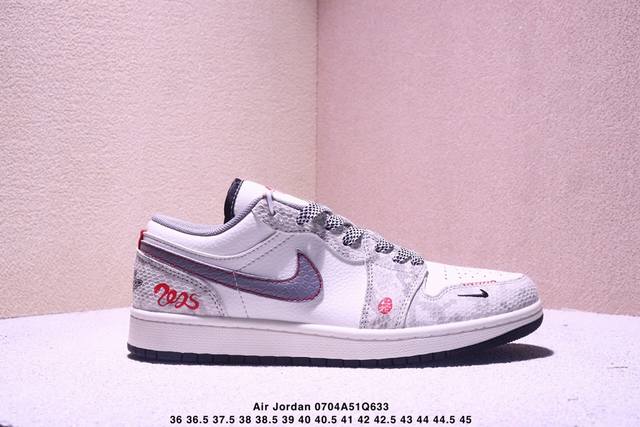 Nike Jordan Air Jordan 1“斯图西联名 灰黑红标双拼” 高端定制 低帮 复古 减震 防滑 耐磨 篮球鞋 定制鞋盒 大厂纯原品质出货 超高清