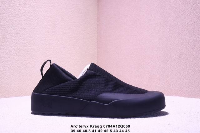 公司级始祖鸟Bora Kragg Shoes覆盖透气女款跑鞋 官方同步上架适合技术路线单日徒步穿着也可以一脚蹬穿法 Aeriosflgtx鞋受到长途野外跑步鞋的
