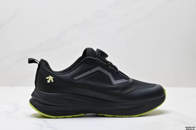 纯原迪桑特Descente Lavitate Wire 3.0 舒适百搭防滑耐磨 低帮 休闲跑步鞋 采用大网眼材质鞋面 轻薄通透不闷热 前掌易弯折设计 提供灵活