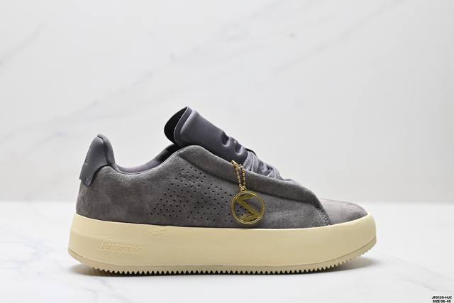 公司级Adidas Acesmash 阿迪达斯 时尚舒适 减震耐磨 低帮轻便板鞋 货号:Jp7190 尺码:36 36.5 37 38 38.5 39 40 4