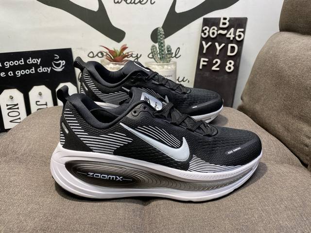 真标半码 耐克 Nike Vomero 18 舒适减震防滑 低帮跑步鞋 Yydf28