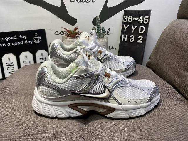 真标半码 Nike耐克W Nike V5 Rnr透气轻便运动休闲运动鞋Yydh32