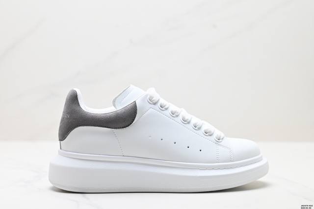 特价 意大利高奢品牌Alexander Mcqueen亚历山大 麦昆 Sole Leather Sneakers低帮时装厚底休闲运动小白鞋 麦昆带芯片鞋子以时尚
