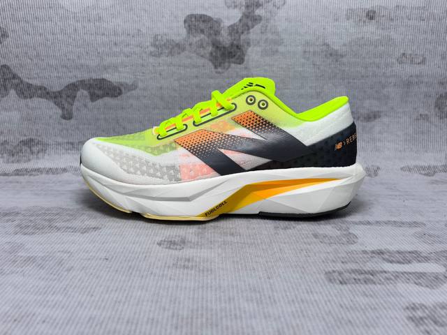 New Balance Rebel Fuelcell Rebel V4 Supercomp Elite 精英版内置碳板 舒适时尚织物减震耐磨低帮马拉松轻量化跑步