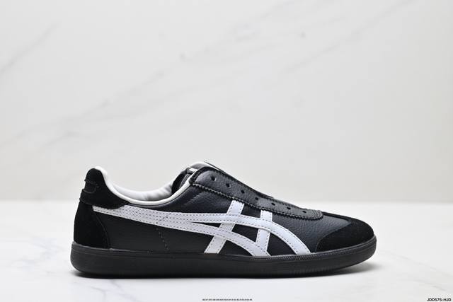 公司级Onitsuka Tiger Tokuten 亚瑟士 复古低帮休闲跑鞋 实拍首发 Tokuten的灵感来源于80年代的室内用鞋 T-Toe前足补强设计 室