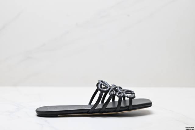 公司级Loewe罗意威 Petal Anagram 小牛皮 方头平底一字拖鞋 尺码:35-42 Id:Jzf170-Hdr