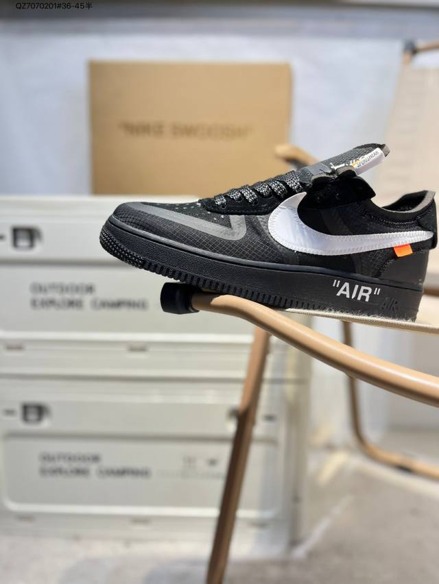 耐克 Nike Air Force 1 '07空军一号网纱 中帮百搭休闲运动板鞋。柔软、弹性十足的缓震性能和出色的中底设计，横跨复古与现代的外型结合，造就出风靡