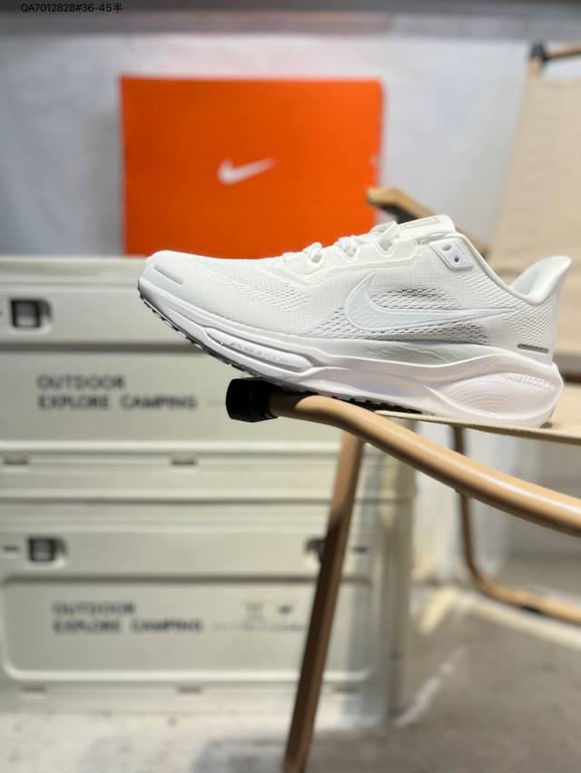 Nk Air Zoom Pegasus 41 登月跑鞋 登月41代超轻网面跑步鞋 脚跟区域营造出色舒适度，而在鞋底部分，搭载全掌型Zoom Air配置耐克网面透