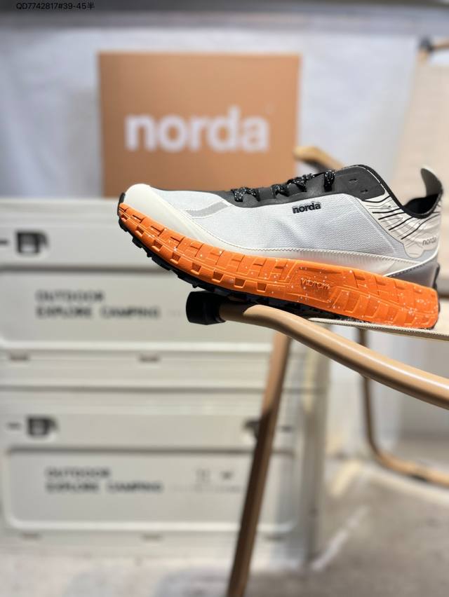 Norda 001 G+ 轻便户外运动舒适防滑耐磨低帮跑步鞋 Norda是一个来自加拿大的品牌，由两位越野跑者Nicholas Martire 和Willami