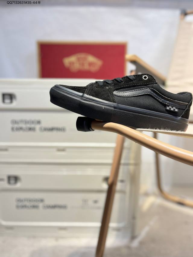 Vanssk8-Low万斯范斯官方 经典复古休闲运动板鞋，高端支线原始硫化工艺，艺术来源于生活成为了Vans美学的个性潮流标志，代表着光和希望，让你变得更加明亮