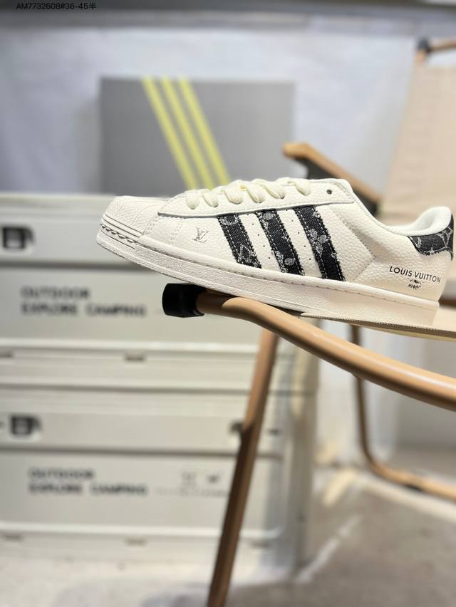 Lv X Adidas Originals Superstar 经典配色 经典贝壳头官网同步 实拍首发渠道正品订单 诠释市场最高工艺水平区别市面普通真标版本，进