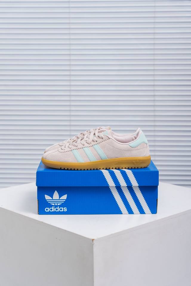 核心私 Adidas Originals Bermuda Brmd 时尚复古 耐磨轻便 低帮板鞋 货号：Js0256 尺码：36 37 37.5 38 38.5