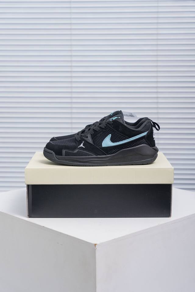核心私 Nike耐克男女鞋Wmns Jordan Cmft Era运动训练篮球鞋 货号：Hj6777 002 尺码：36 37 37.5 38 38.5 39
