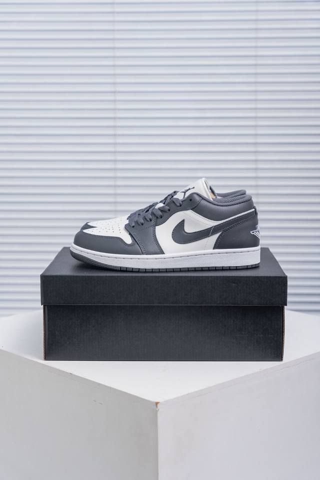 核心私 Air Jordan 1 乔丹篮球鞋男女运动鞋潮流板鞋 货号：553558 044 尺码：36 37 37.5 38 38.5 39 40 40.5 4