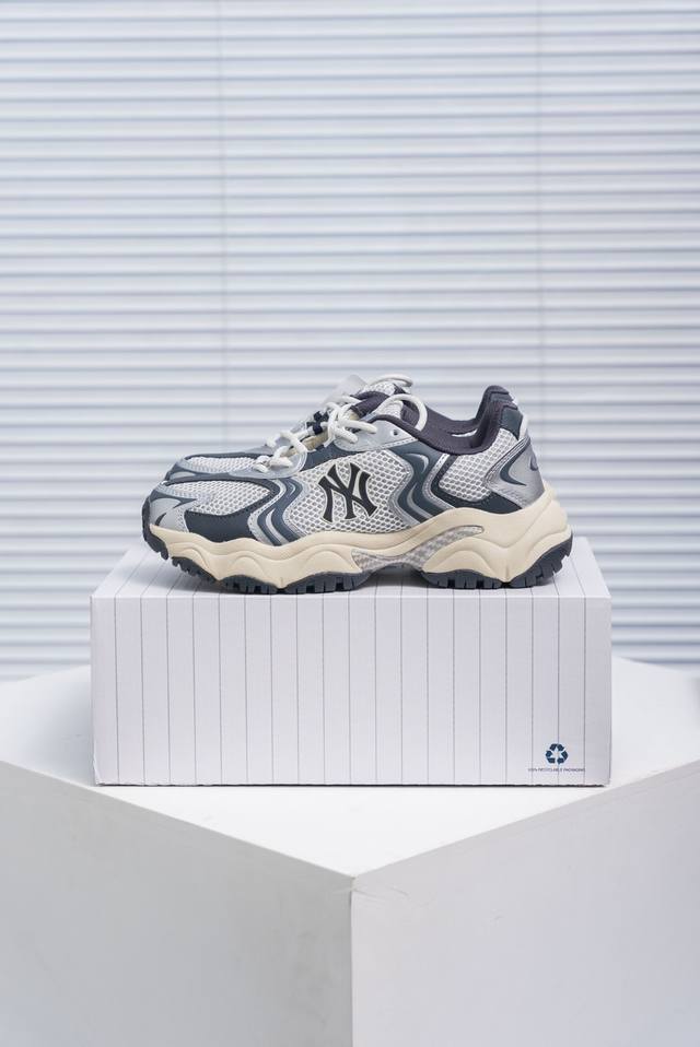 核心私 Ny美国榄球洋基队限定 X Mlb Big Ball Chunky Mesh 厚底老爹系列低帮魔术贴轻量休闲运动慢跑鞋 货号：3Ashw075N Gp2