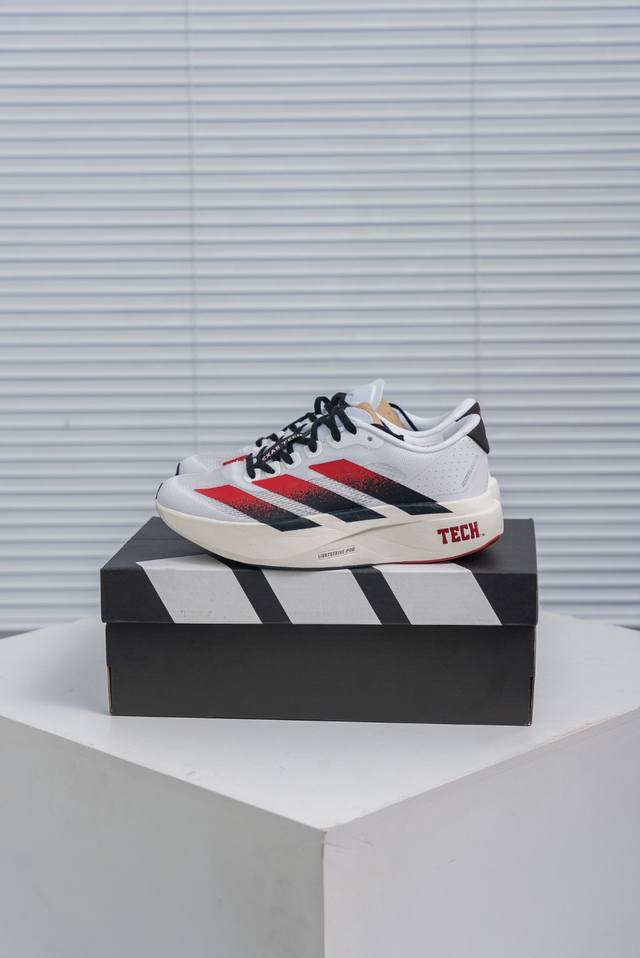 核心私 Adidas Adizero Evo Sl M 轻盈跑鞋耐磨减震专业跑步鞋 冲向目标，一路向前，不断挑战和突破自我无论是平时训练还是马拉松，让这款Adi