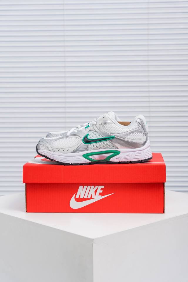 核心私 Nike V5 Rnr 千禧年经典复古跑鞋 #搭载泡绵中底厚实而轻盈匠心细节巧搭立体耐克勾标志焕新演绎复古 货号：Hj5228 尺码：36 36.5 3