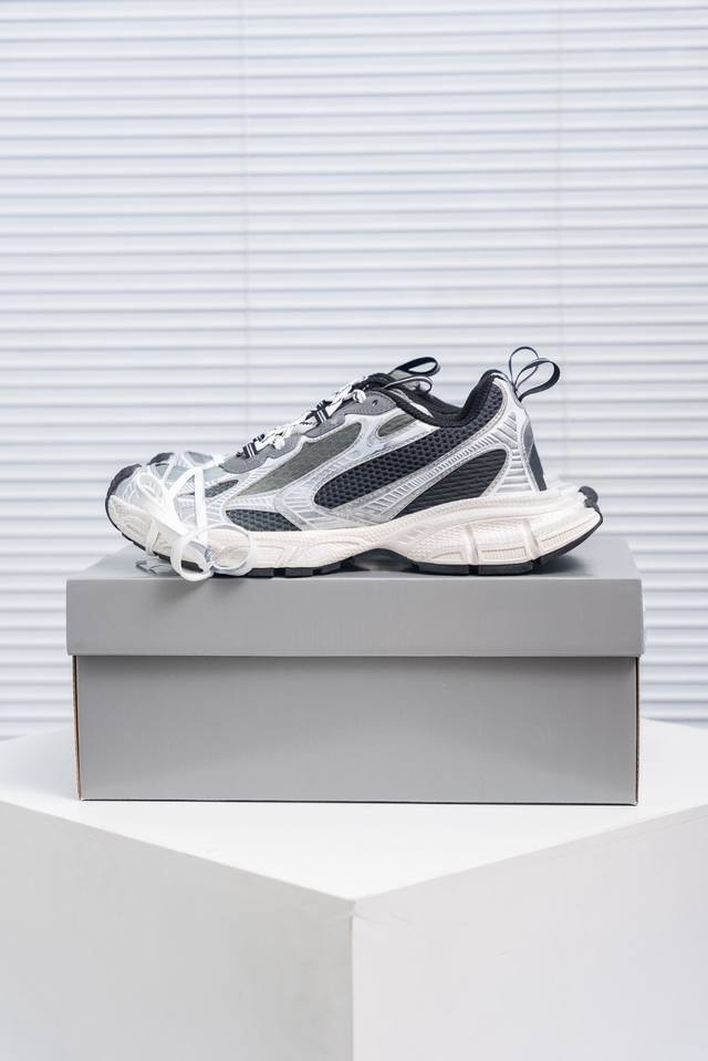 核心私 Balenciaga Phantom Sneaker 3Xl 巴黎世家二代 新款金属绑带 潮流跑鞋 #增加全新设计 在延续 Track Trainer
