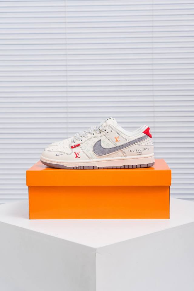 核心私 Nike Dunk 全套原楦原模倾力打造完美版型 独家原厂航空铝磨具打磨大底 鞋头坡度极致还原 无解鞋型 原盒原配 圈内天花板工艺 原厂冲刀 超高清洁度