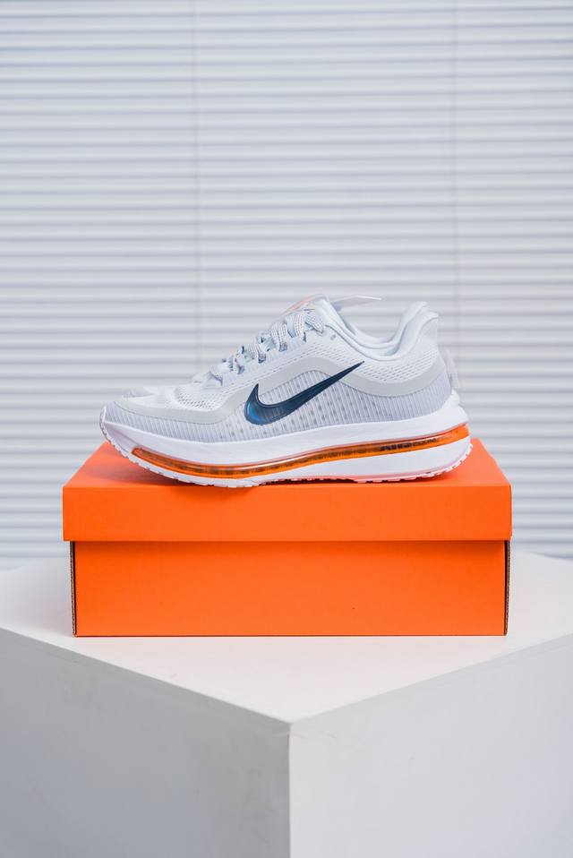 核心私 Nike Air Zoom Pegasus Premium 耐克网面全掌气垫缓震跑鞋 #全掌可见的Air Zoom首次在Pegasus系列中出现，模仿了
