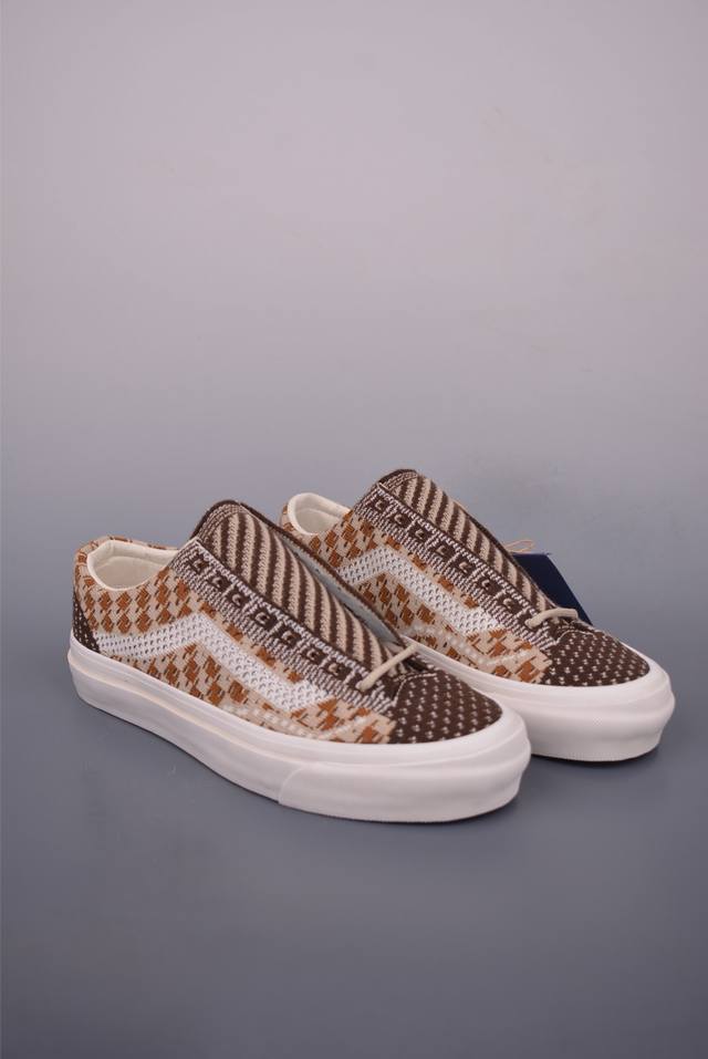 Vans Old Skool 36 Ek 编织系列 Vans Premium 高阶支线 舒适百搭防滑耐磨休闲滑板鞋 鞋面采用编织面料工艺，舒适透气，独特新颖打破