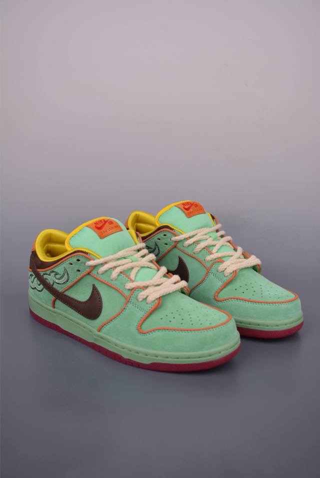 Nike Dunk Sb Dunk Low “Shenron”黑人月 纯原大厂出品 极力推荐 充正版本 原装头层材料 独家版型蒸餾加工 帶來的是更好的视觉和脚感