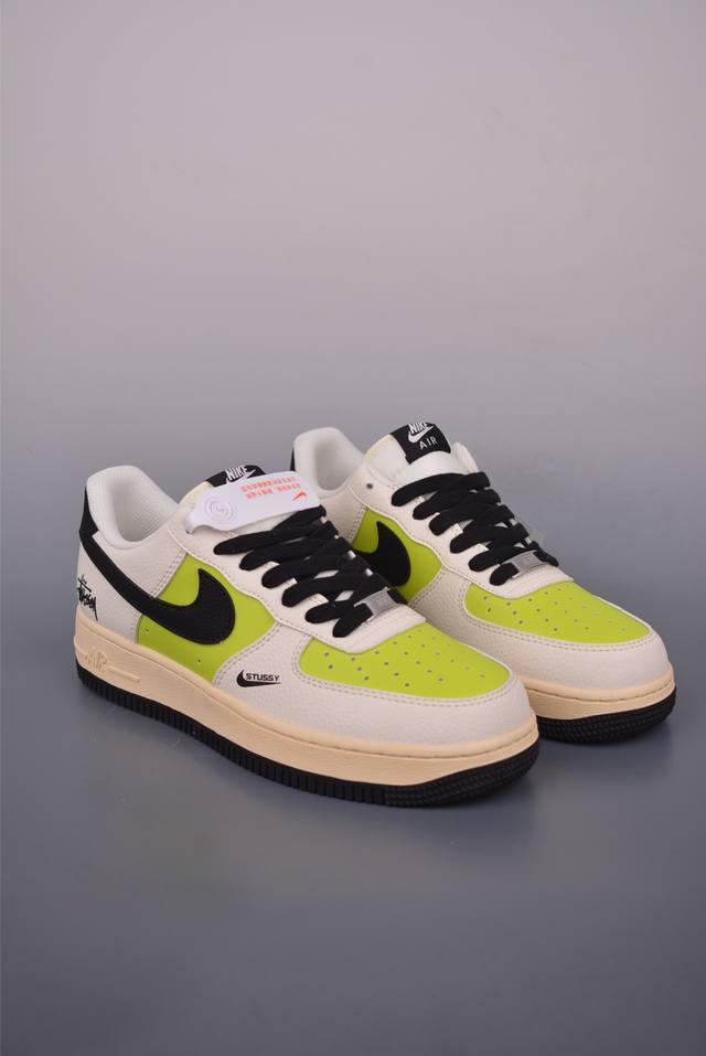 Nike Air Force 1 Low 斯图西联名 原楦头原纸板 打造纯正空军版型 专注外贸渠道 全掌内置蜂窝气垫 原盒配件 原厂中底钢印、拉帮完美 官方货号