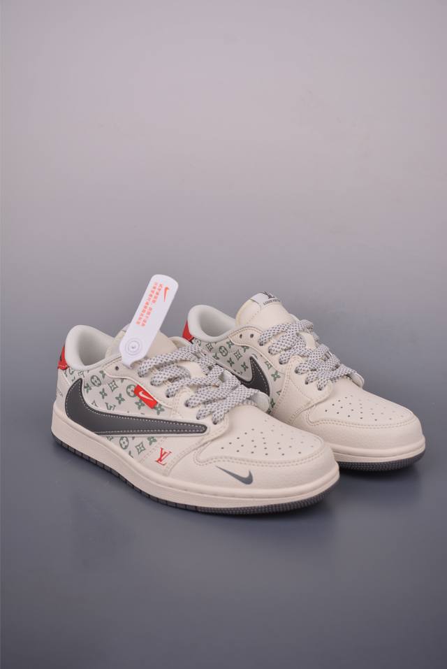 Fragment X Travis Scott X Lv Air Jordan 1 Low 三方联名倒钩 全新的三方联名低帮倒钩鞋面延续了黑脚趾设计，整双鞋以全