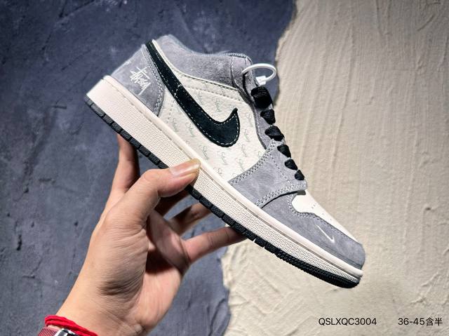 新品上市实拍 Nike Air Jordan 1 Aj1乔一中帮休闲板鞋 同步官方配色 原装烫金盒 公司级做工 完美版型 头层皮打造 手感细腻正确折边工艺 完美