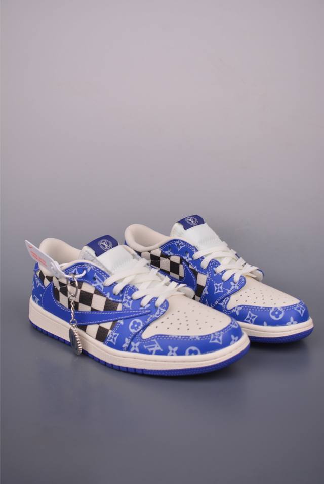 Fragment X Travis Scott X Lv Air Jordan 1 Low 三方联名倒钩 全新的三方联名低帮倒钩鞋面延续了黑脚趾设计，整双鞋以全