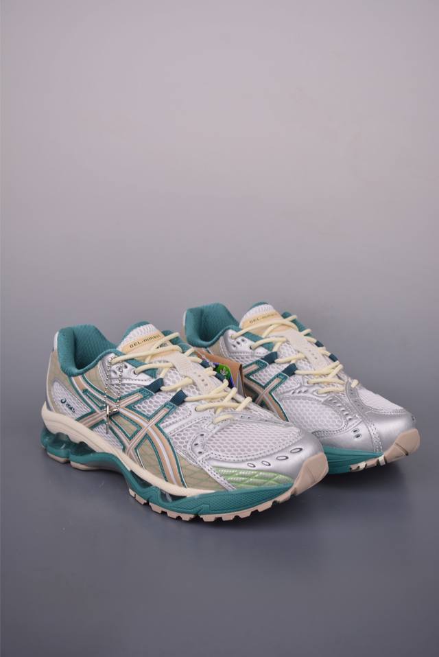 Asics Gel-Kahana Nimbus 10.1 耐磨透气低帮休闲鞋 户外机能元素 Y2K赛道持续对未来世界的无限想象和探索 经典鞋面设计赋予其更加流畅