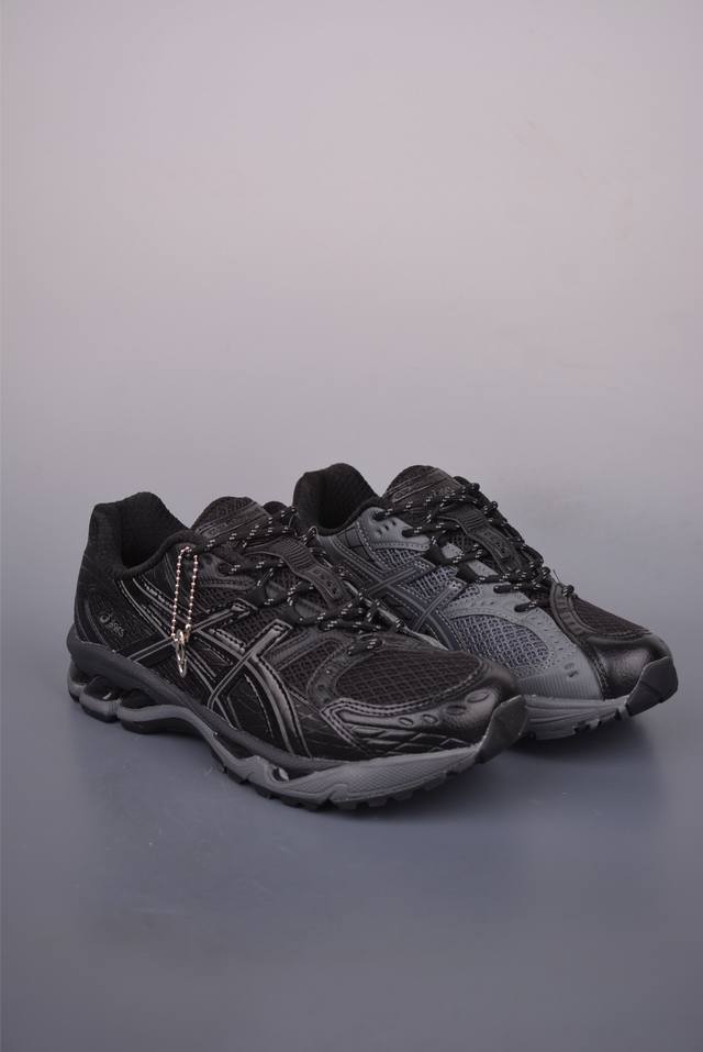 Asics Gel-Kahana Nimbus 10.1 耐磨透气低帮休闲鞋 户外机能元素 Y2K赛道持续对未来世界的无限想象和探索 经典鞋面设计赋予其更加流畅