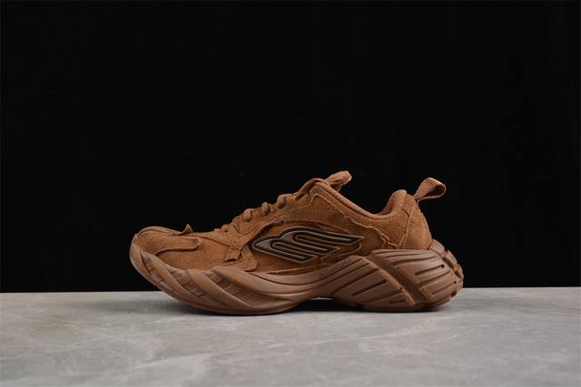 Balenciaga Monday 巴黎世家牛皮革圆头系带低帮生活休闲鞋Wmnss2200 #增加全新设计 在延续 Track Trainer 户外轮廓和复杂鞋