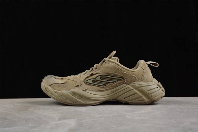 Balenciaga Monday 巴黎世家牛皮革圆头系带低帮生活休闲鞋Wmnss9090 #增加全新设计 在延续 Track Trainer 户外轮廓和复杂鞋