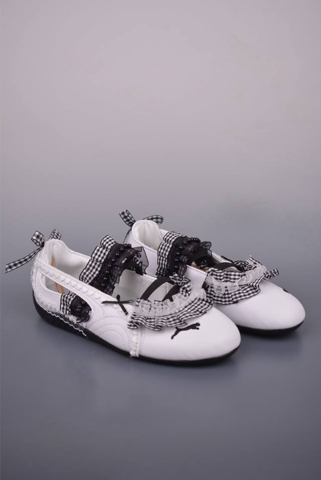 Puma Speedcat Ballet Sd Wns 芭蕾薄底 柔软舒适 平底复古运动休闲鞋 以趣味十足又前卫复古的设计引领潮流 融入经典配色 主打前卫复古风